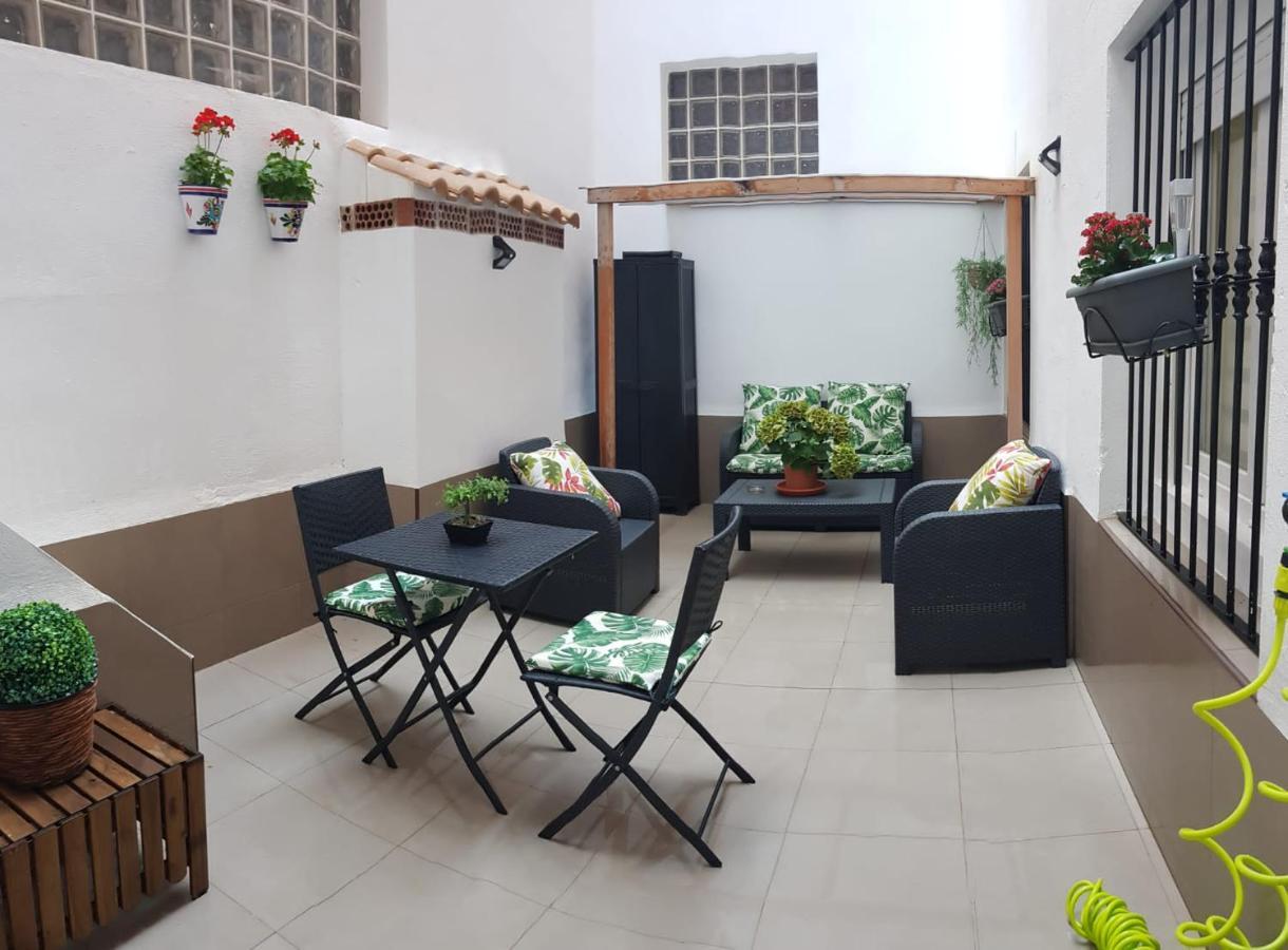 Apartamento Pepi Adults Only Santa Pola Exteriér fotografie