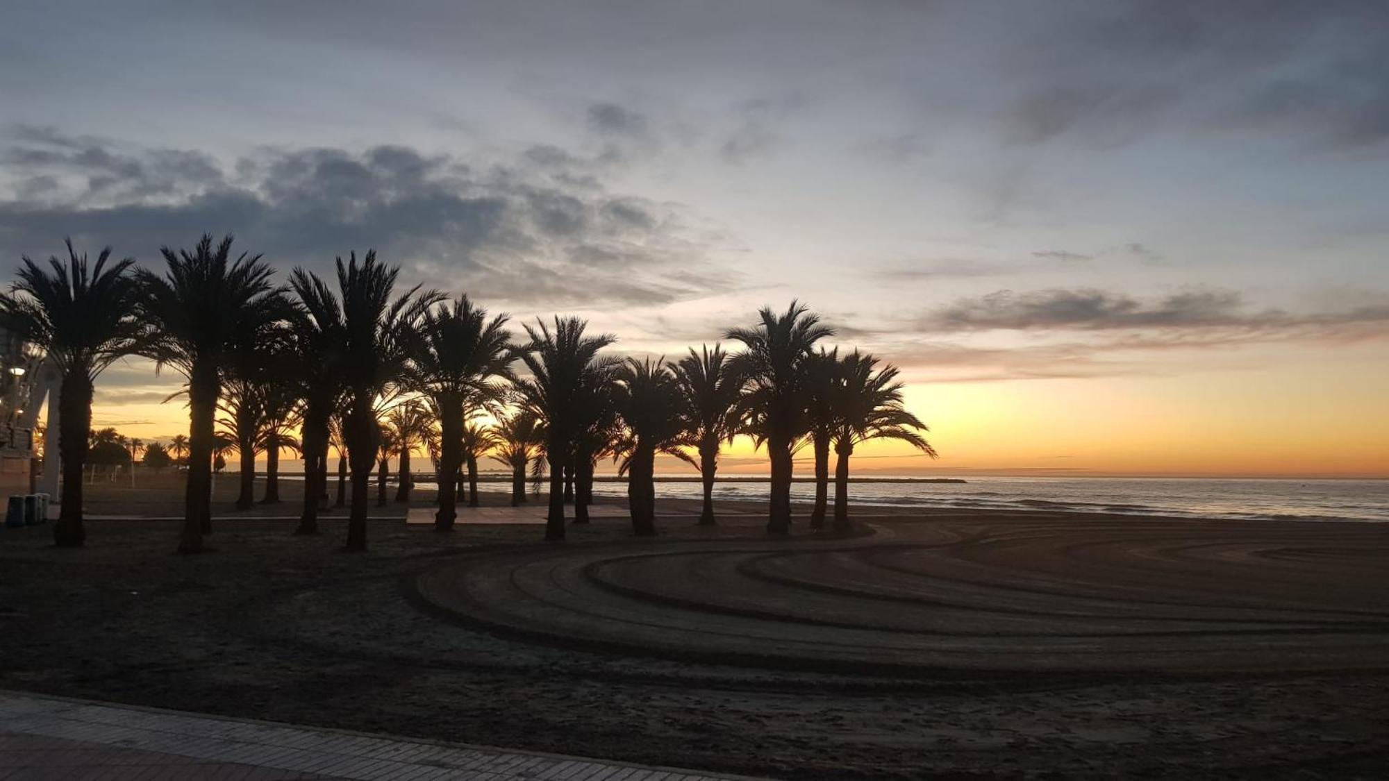 Apartamento Pepi Adults Only Santa Pola Exteriér fotografie